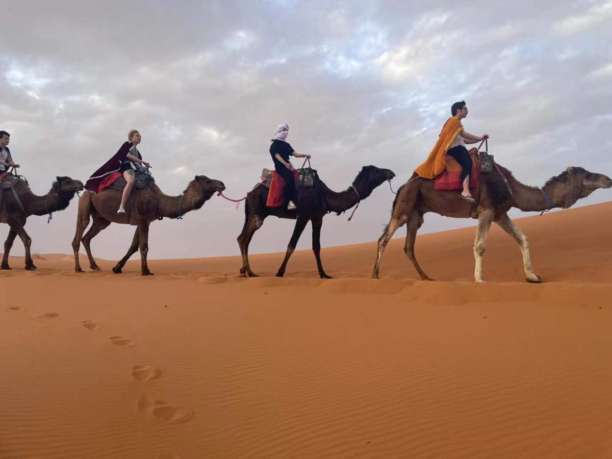 Merzouga Paradise Luxury Camp Eksteriør bilde