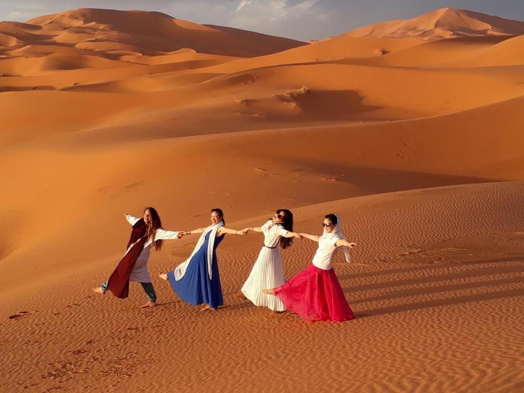 Merzouga Paradise Luxury Camp Eksteriør bilde